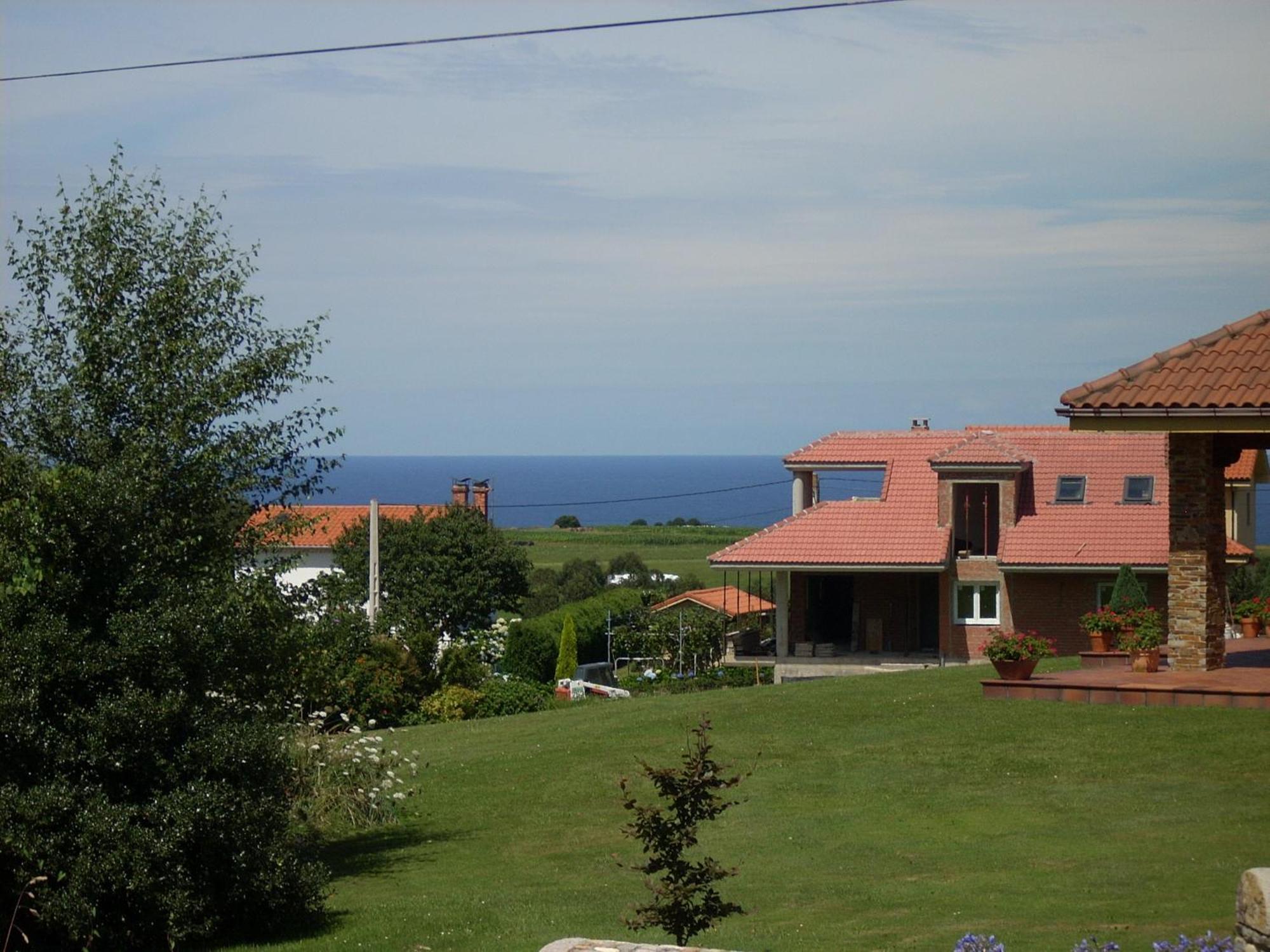 Apartamentos Rurales La Carbayala Oviñana Rom bilde