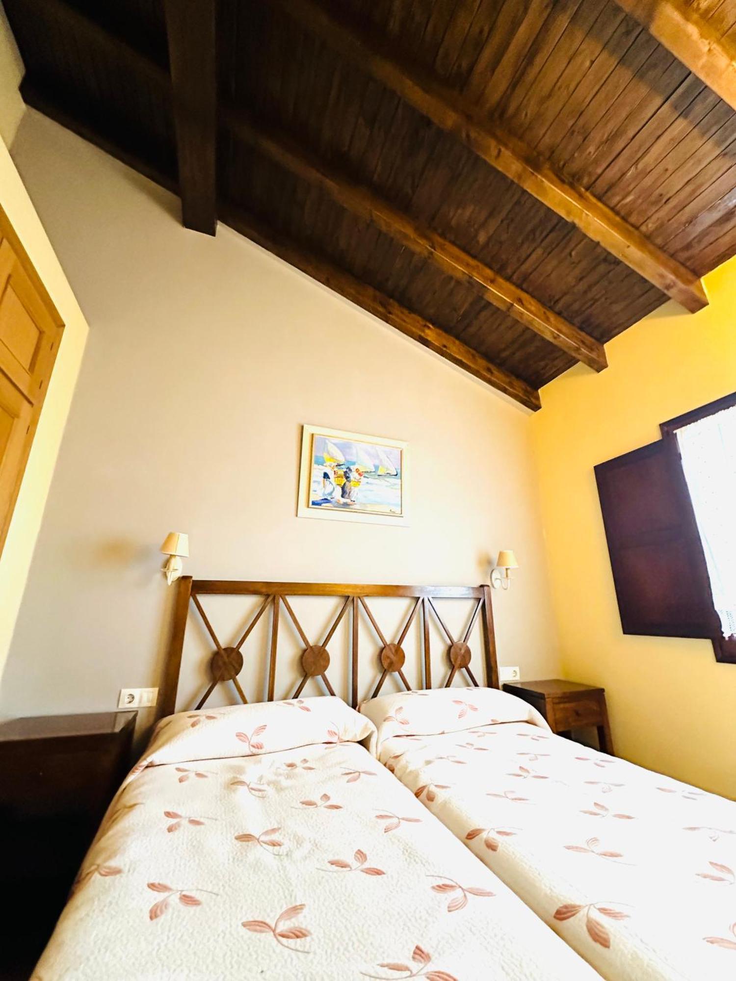 Apartamentos Rurales La Carbayala Oviñana Eksteriør bilde