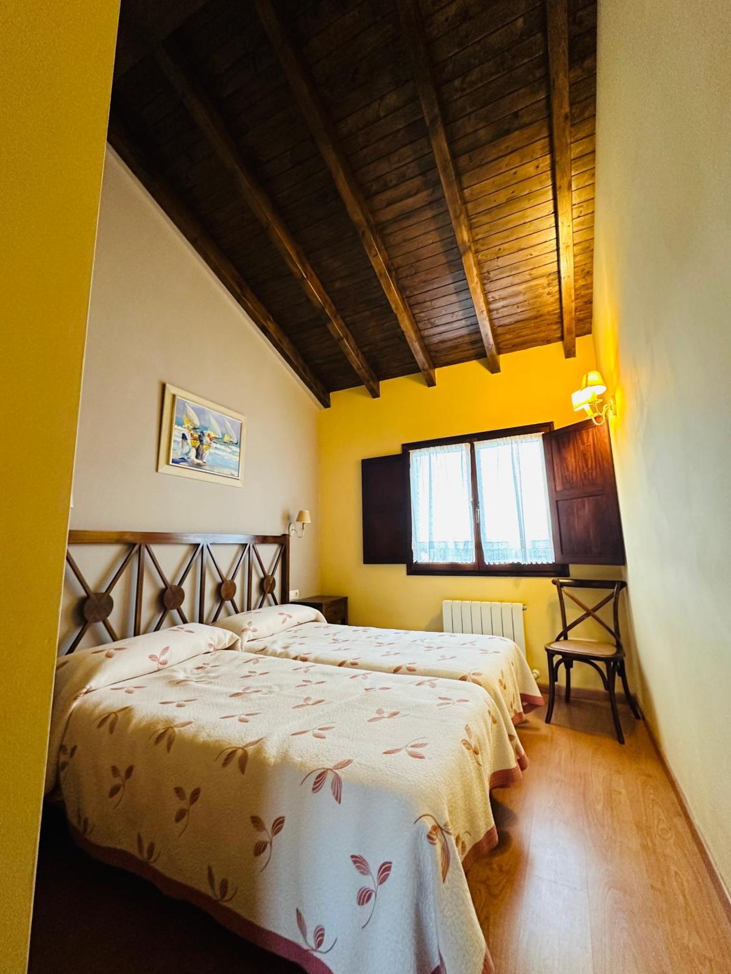 Apartamentos Rurales La Carbayala Oviñana Eksteriør bilde
