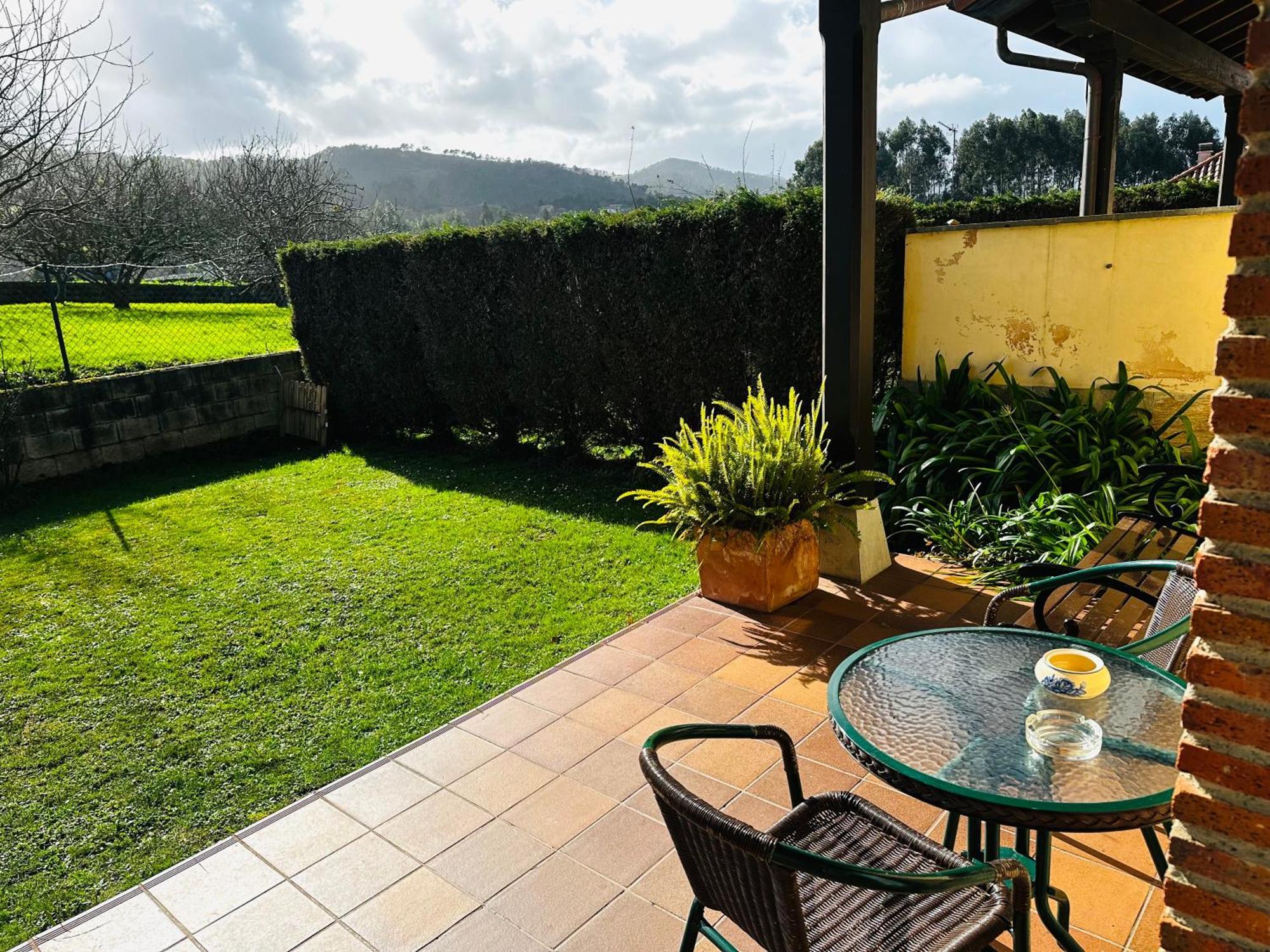 Apartamentos Rurales La Carbayala Oviñana Eksteriør bilde